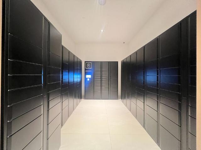 For Lease 400 King Street Unit# 1606, Toronto, Ontario