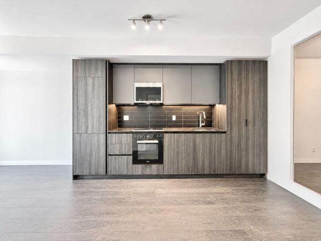 For Lease 400 King Street Unit# 619, Toronto, Ontario