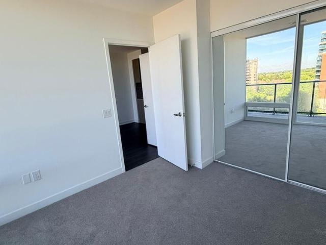 For Lease 4010 Eglinton Ave W Avenue Unit# 801, Toronto, Ontario