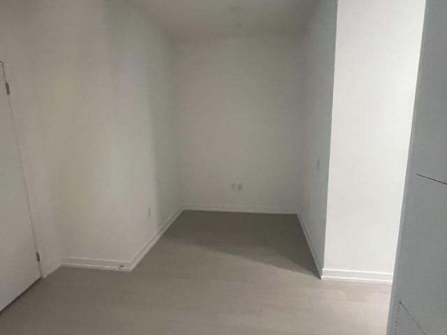 For Lease 4010 Eglinton Avenue Unit# 413, Toronto, Ontario