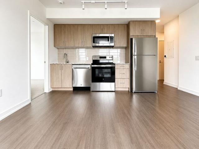 For Lease 4010 Eglinton Avenue Unit# 518, Toronto, Ontario