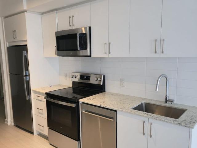 For Lease 4010 Eglinton Avenue Unit# 615, Toronto, Ontario