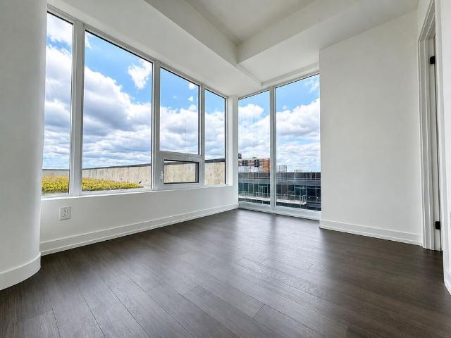 For Lease 4010 Eglinton Avenue Unit# 921, Toronto, Ontario