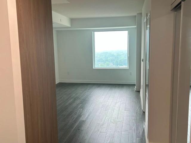 For Lease 4010 Eglinton Avenue Unit# 1409, Toronto, Ontario