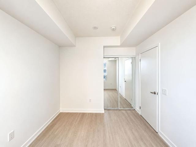 For Lease 4010 Eglinton Avenue Unit# 1712, Toronto, Ontario