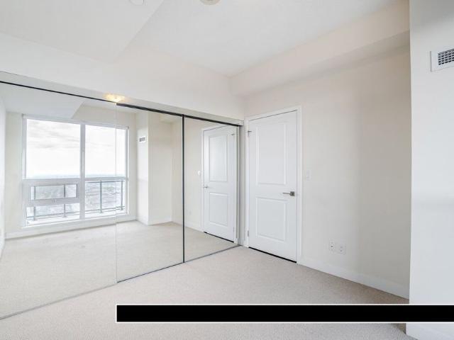 For Lease 4011 BRICKSTONE Mews Unit# 3801, Mississauga, Ontario