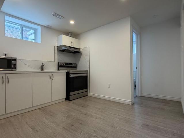 For Lease 401 Osiris Drive Unit# Bsmt, Richmond Hill, Ontario