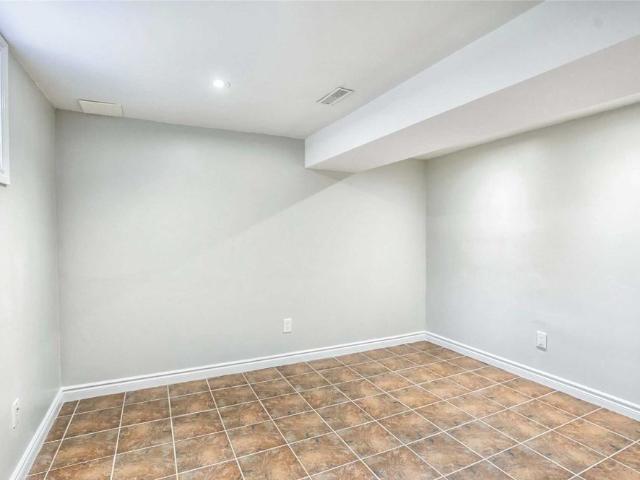 For Lease 401 Crawford Street Unit# Basemen, Toronto, Ontario