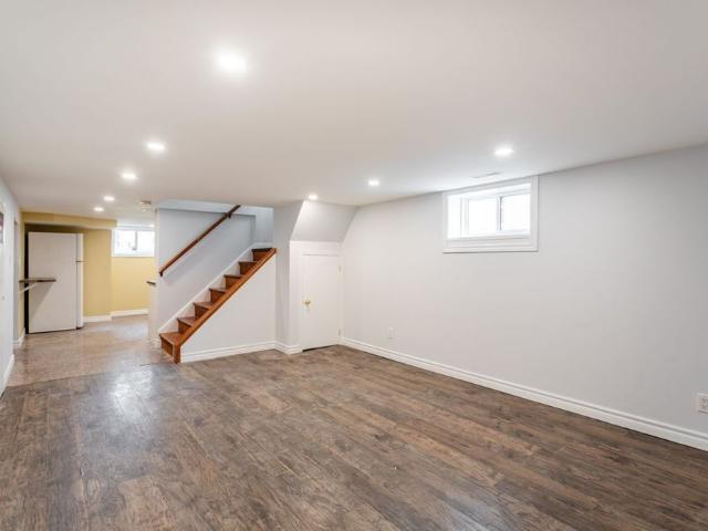 For Lease 402 Guelph Line, Burlington, Ontario