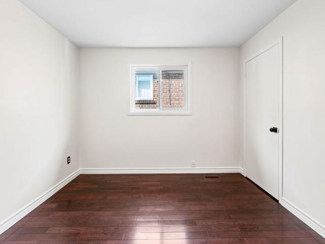 For Lease 402 Kingston Road Unit# UPPER / 2ND, Toronto, Ontario