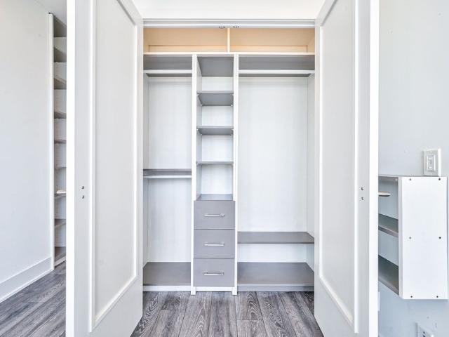 For Lease 403 Church Street Unit# 4202, Toronto, Ontario