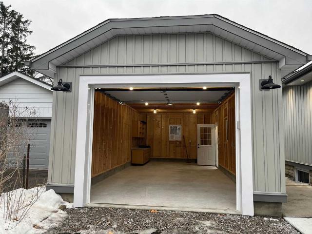 For Lease 40 Amiens MAIN Road, Toronto, Ontario