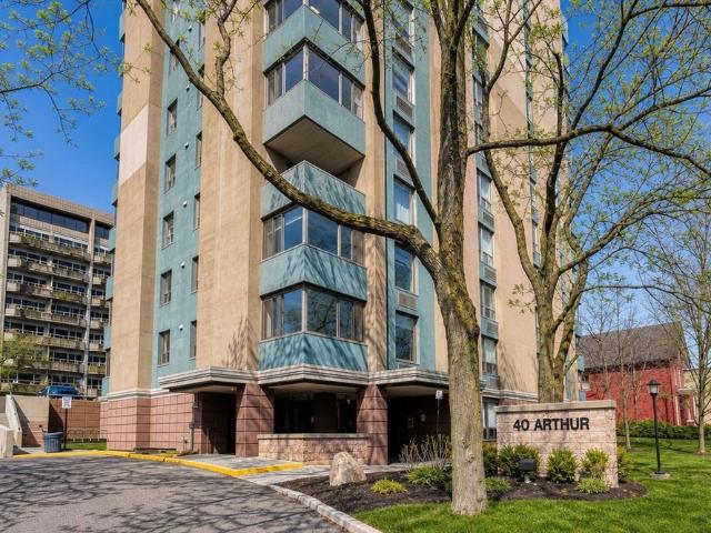For Lease 40 Arthur Street Unit# 703, West Centre Town, Ontario