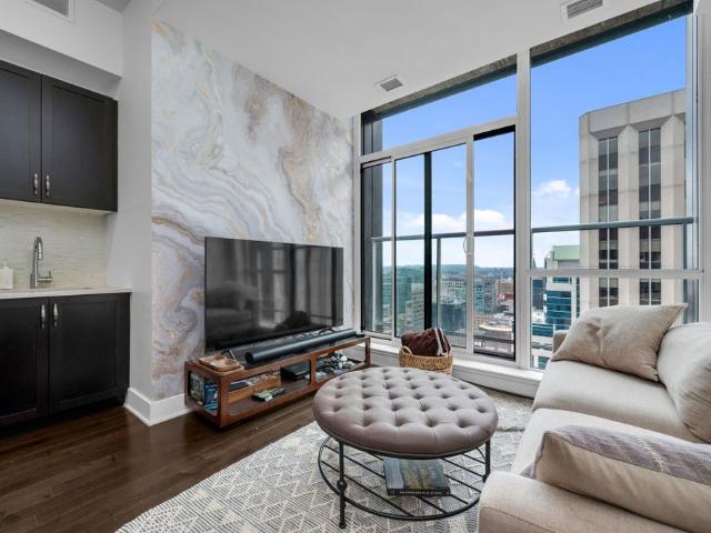 For Lease 40 Nepean Street Unit# 2702, Ottawa Centre, Ontario