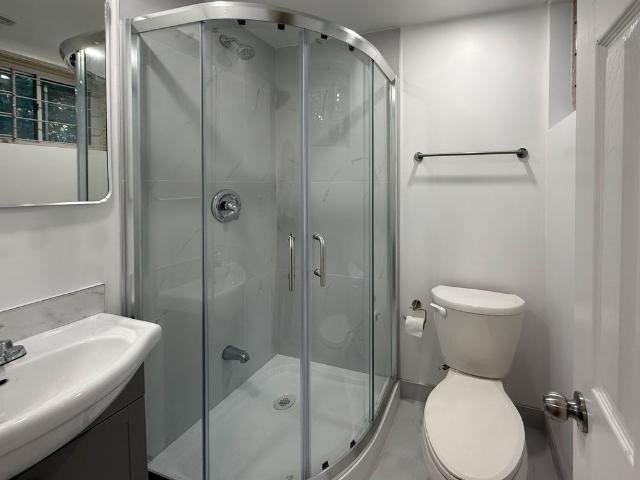 For Lease 40 Rippleton Road Unit# Lower, Toronto, Ontario