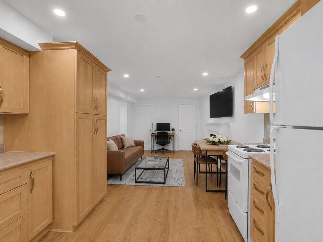 For Lease 40 Venetian Crescent Unit# Bsmt, Vaughan, Ontario