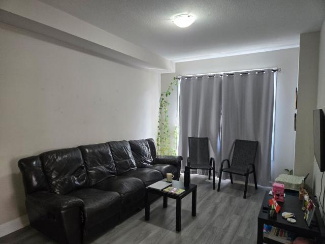 For Lease 40 Zinfandel Drive Unit# 51, Hamilton, Ontario
