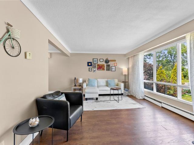 For Lease 4145 Rebstock Road Unit# upper/main, Fort Erie, Ontario