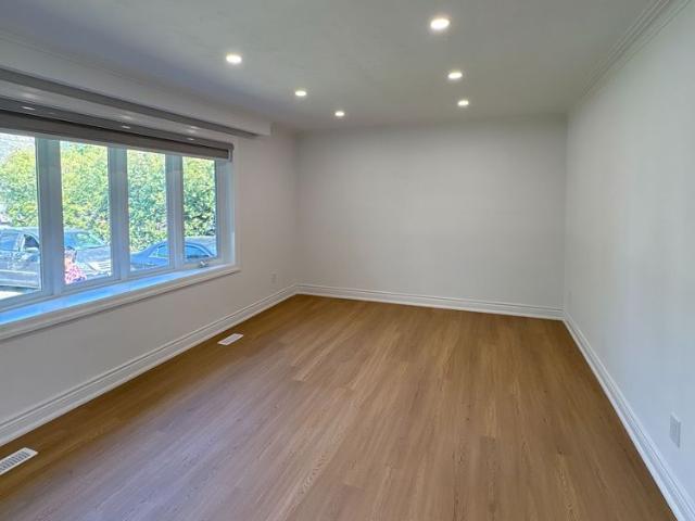 For Lease 414 Third Line, Oakville, Ontario
