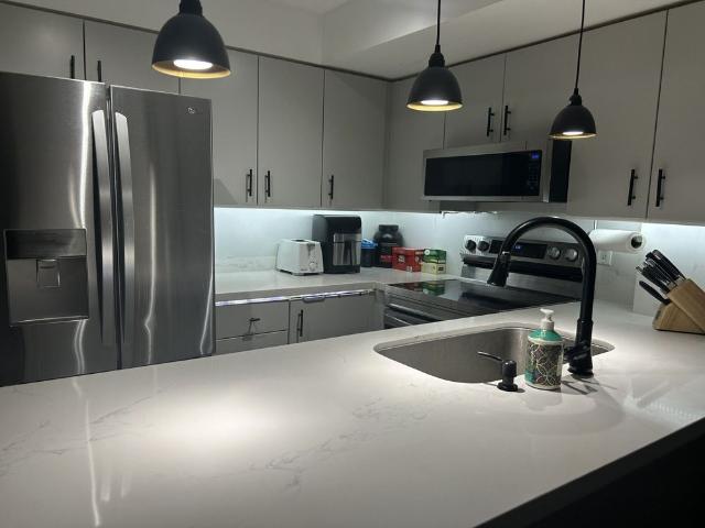 For Lease 415 Jarvis Street Unit# 100, Toronto, Ontario