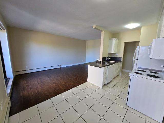 For Lease 416 42nd Street Unit# 207, Hamilton, Ontario
