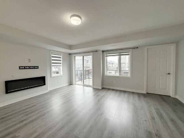 For Lease 417 Pilot Private, Kanata, Ontario
