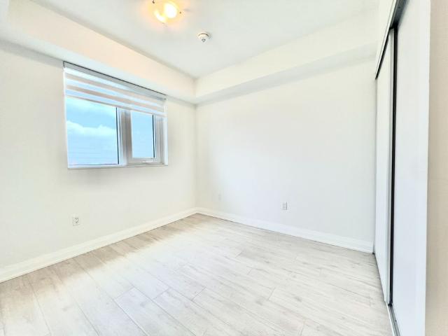 For Lease 412 Silver Maple Road Unit# 308, Oakville, Ontario
