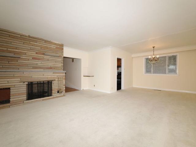 For Lease 41 Commons Drive, Toronto, Ontario