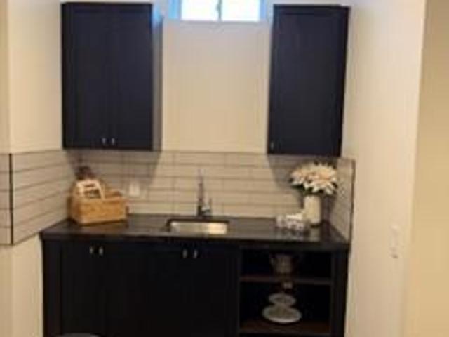 For Lease 41 Schmeltzer Crescent, Richmond Hill, Ontario