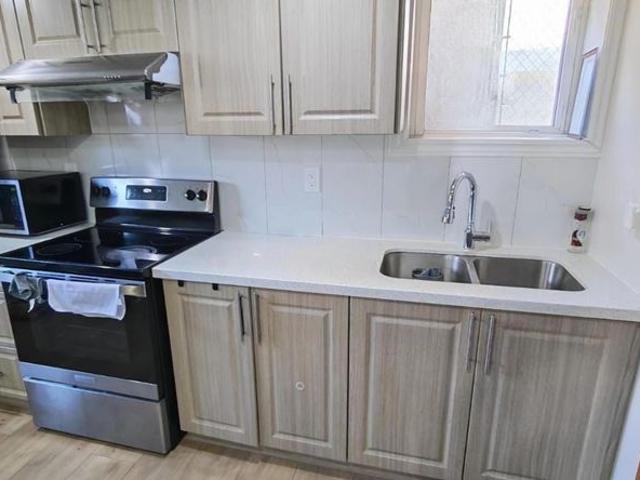 For Lease 4264 Brandon Gate Drive Unit# Basement, Mississauga, Ontario