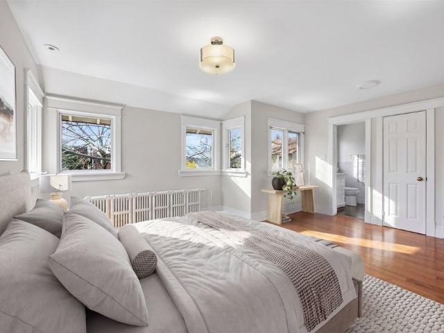 For Lease 426 Armadale Avenue, Toronto, Ontario