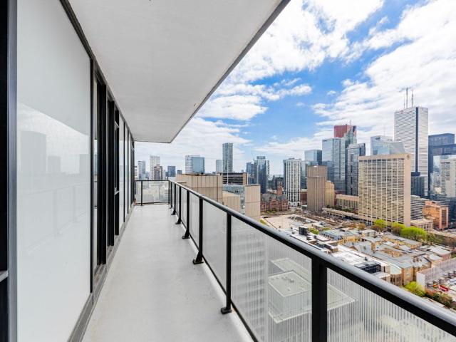 For Lease 426 University Avenue Unit# 3508, Toronto, Ontario