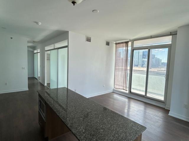 For Lease 426 University Avenue Unit# 3603, Toronto, Ontario