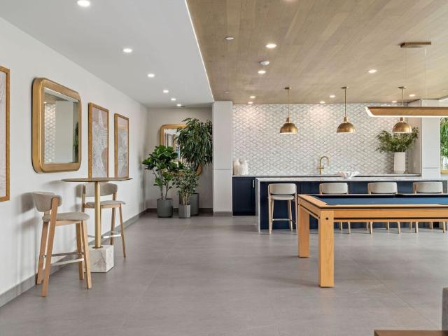 For Lease 4286 King Street Unit# 1004, Kitchener, Ontario