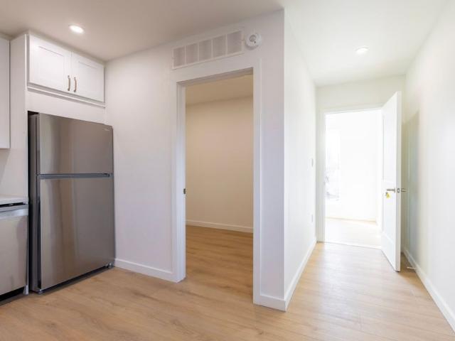 For Lease 429 Sugarloaf Street Unit# 2, Port Colborne, Ontario