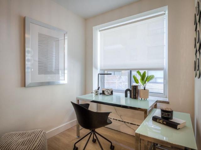 For Lease 420 Eglinton Avenue Unit# 405, Toronto, Ontario