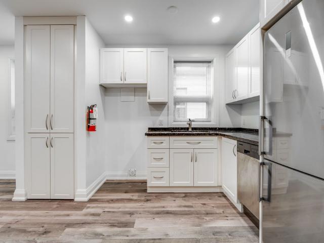 For Lease 421 Danforth Avenue Unit# 2, Toronto, Ontario