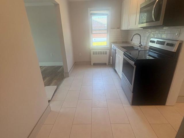 For Lease 4233 Huron Street Unit# 3, Niagara Falls, Ontario