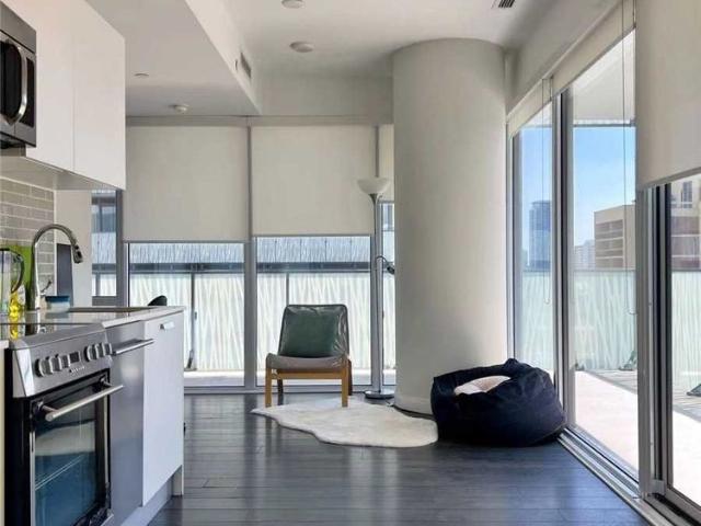 For Lease 42 Charles Street Unit# 2002, Toronto, Ontario