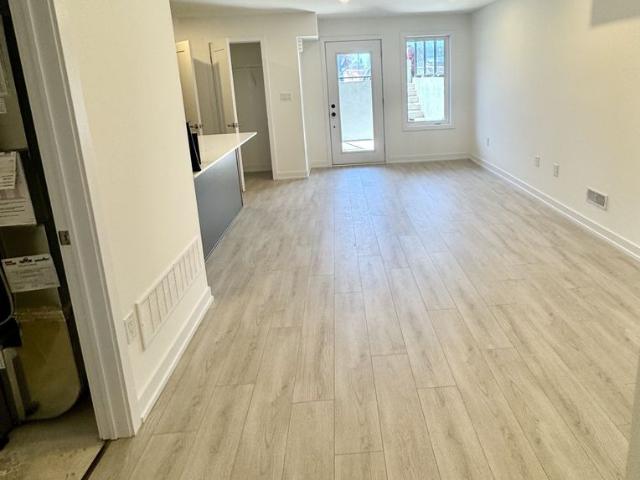 For Lease 42 Lowes Road Unit# 123, Guelph, Ontario