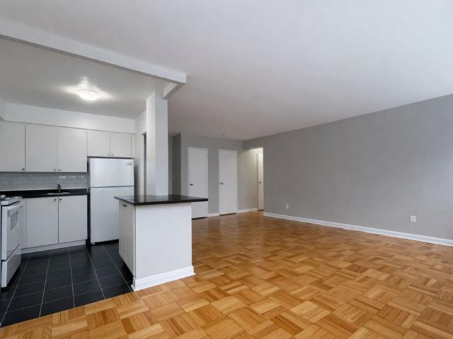 For Lease 42 Thorncliffe Park Drive Unit# 107, Toronto, Ontario