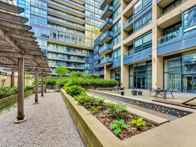 For Lease 438 King Street Unit# 402, Toronto, Ontario