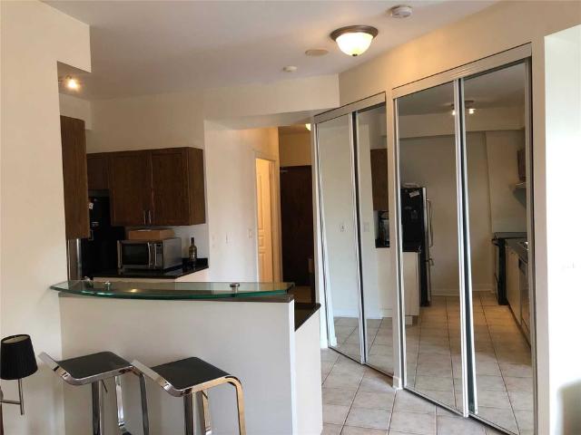 For Lease 438 Richmond Street Unit# 308, Toronto, Ontario