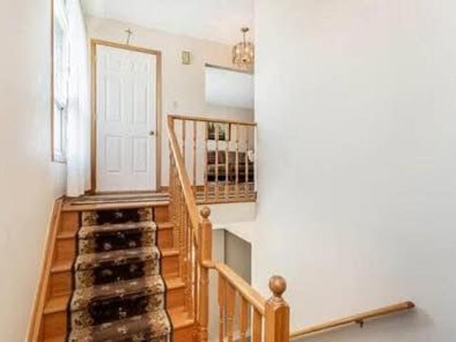 For Lease 4308 Curia Crescent Unit# Upper, Mississauga, Ontario