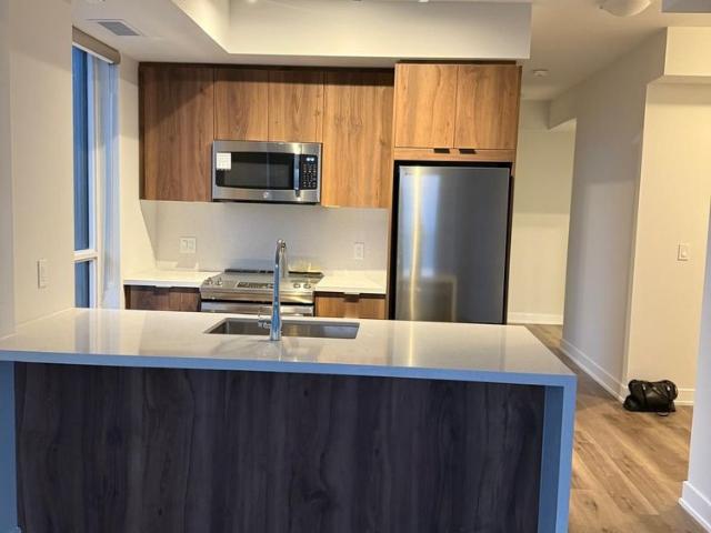 For Lease 430 Square One Drive Unit# 4911, Mississauga, Ontario