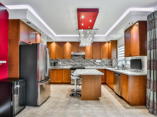 For Lease 431 Woodspring Avenue, Newmarket, Ontario