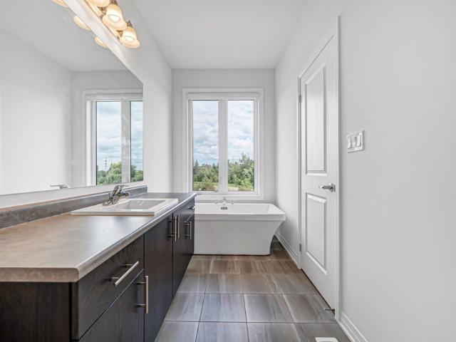 For Lease 43 Millman Lane, Richmond Hill, Ontario