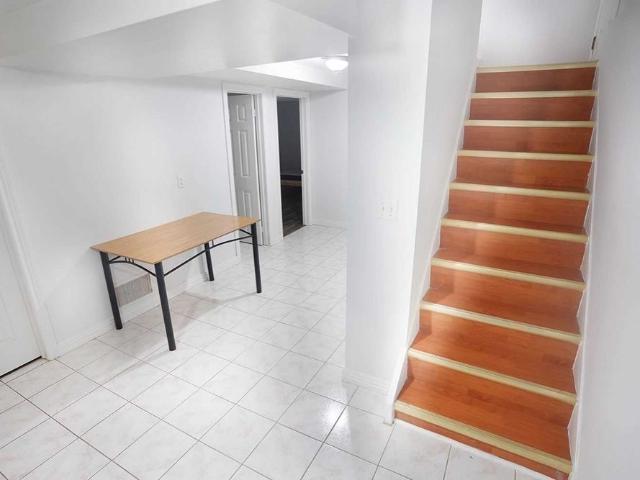 For Lease 43 Saintsbury Square Unit# Bsmt, Toronto, Ontario