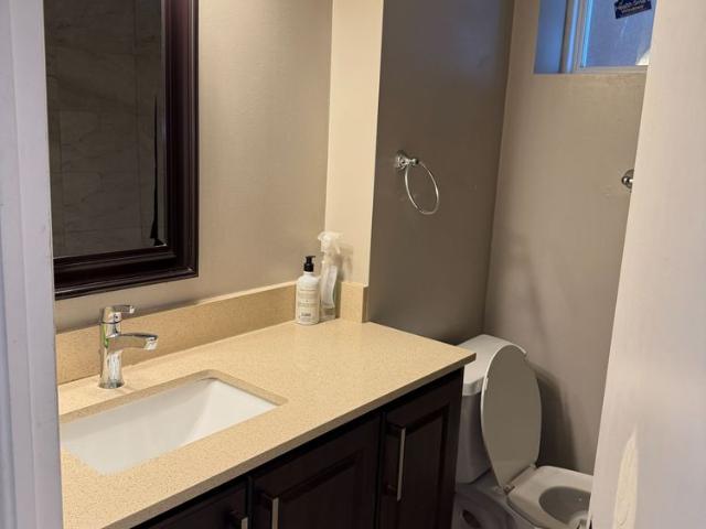 For Lease 43 Par Avenue, Toronto, Ontario