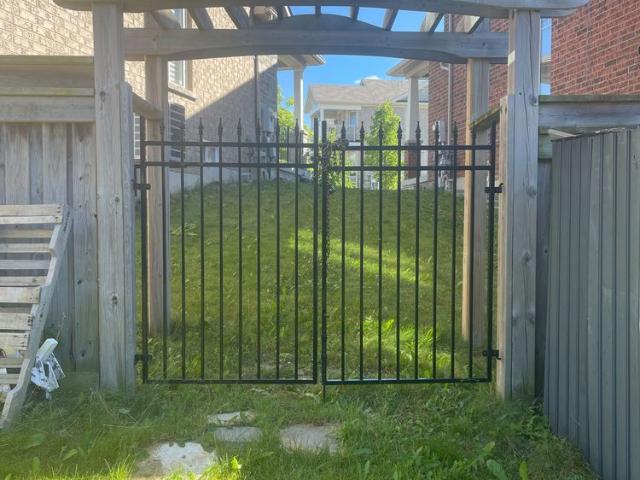 For Lease 43 Philips View Crescent Unit# Basement, Richmond Hill, Ontario